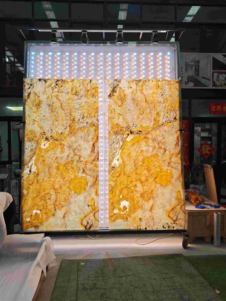 Backlit Veneer for Countertops