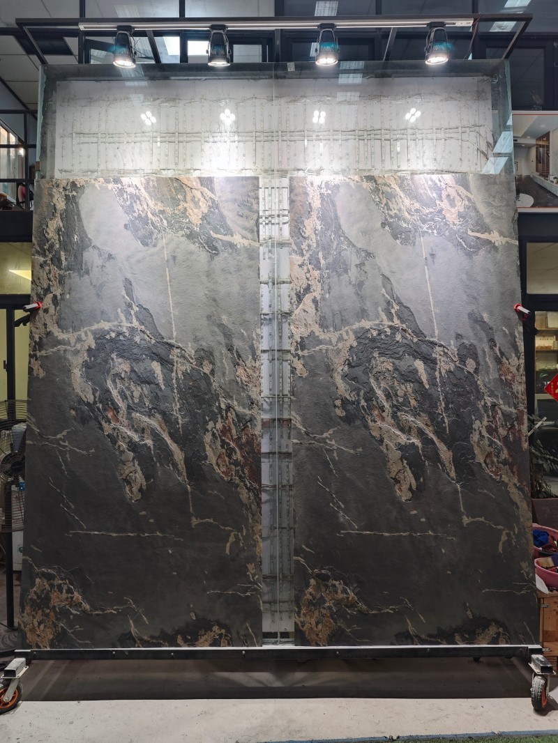 big translucent stone veneer for wall cladding