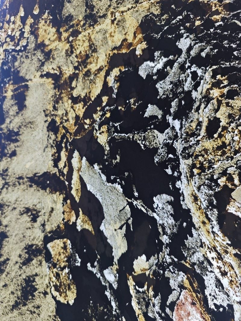 translucent stone veneer for wall cladding